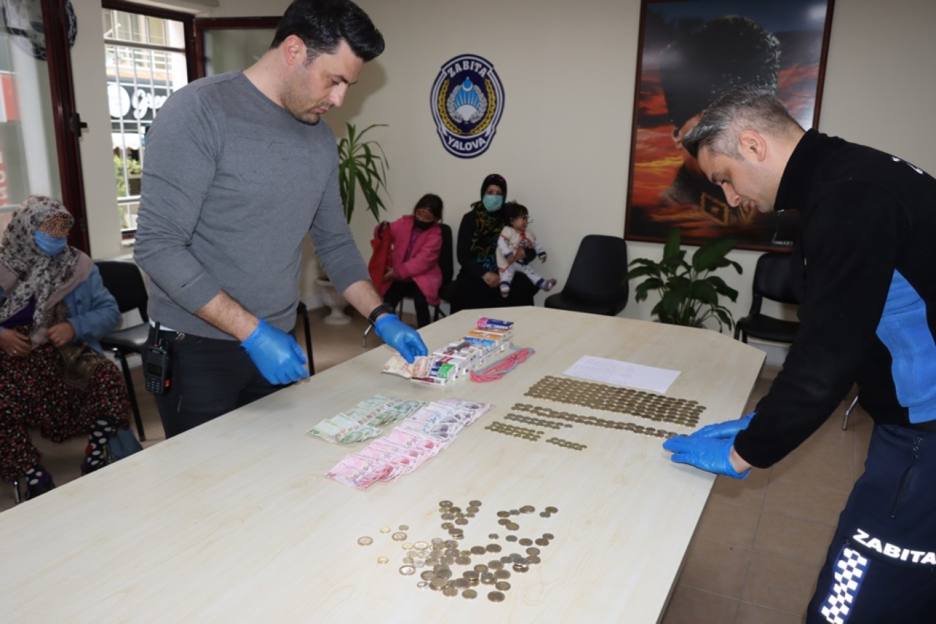 42 DİLENCİ KISKIVRAK YAKALANDI