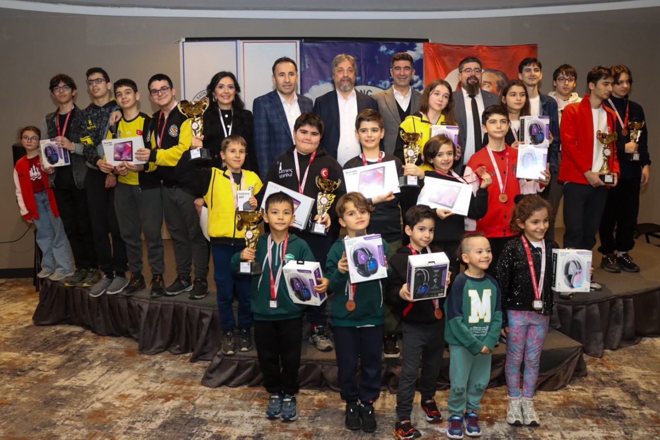 9.ULUSLARARASI YÜRÜYEN KÖŞK SATRANÇ TURNUVASI SONA ERDİ