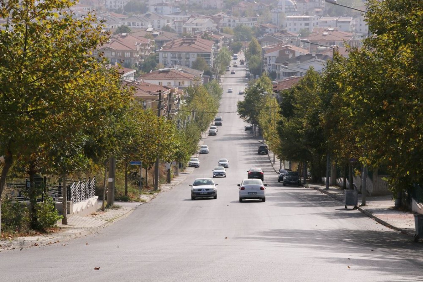 ASFALTLAMA ÇALIŞMASININ İLK ETABI KISA SÜREDE BİTTİ