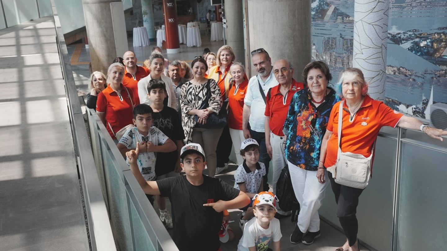 ATIKLARIN GERİ DÖNÜŞÜMÜYLE ÖĞRENCİLERE BURS VERİLECEK