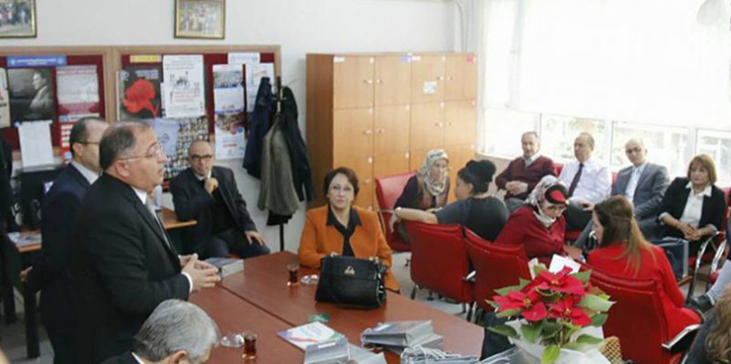 Başkan Salman İlk Okulunu Ziyaret Etti