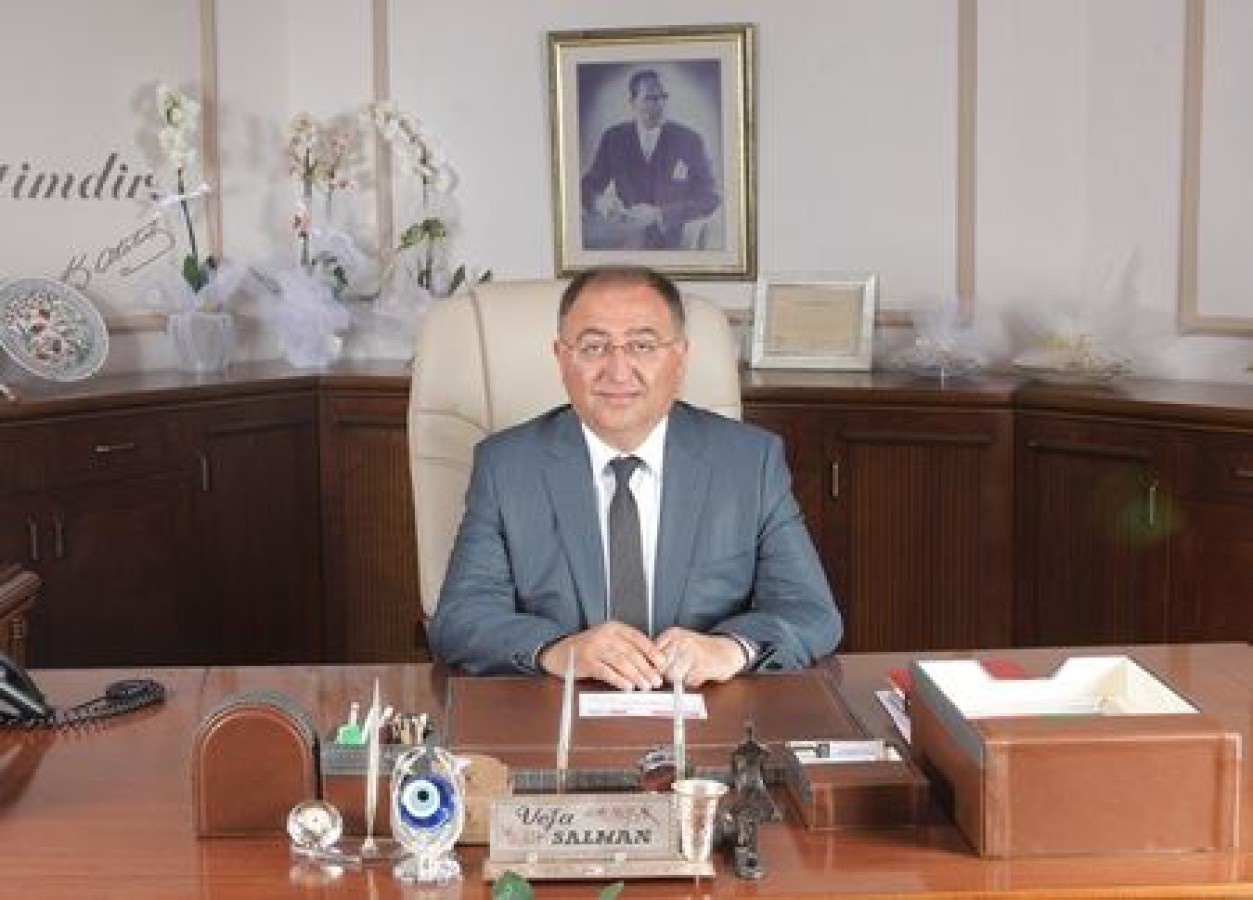 BAŞKAN SALMAN, “SAYGI VE MİNNETLE ANIYORUM”