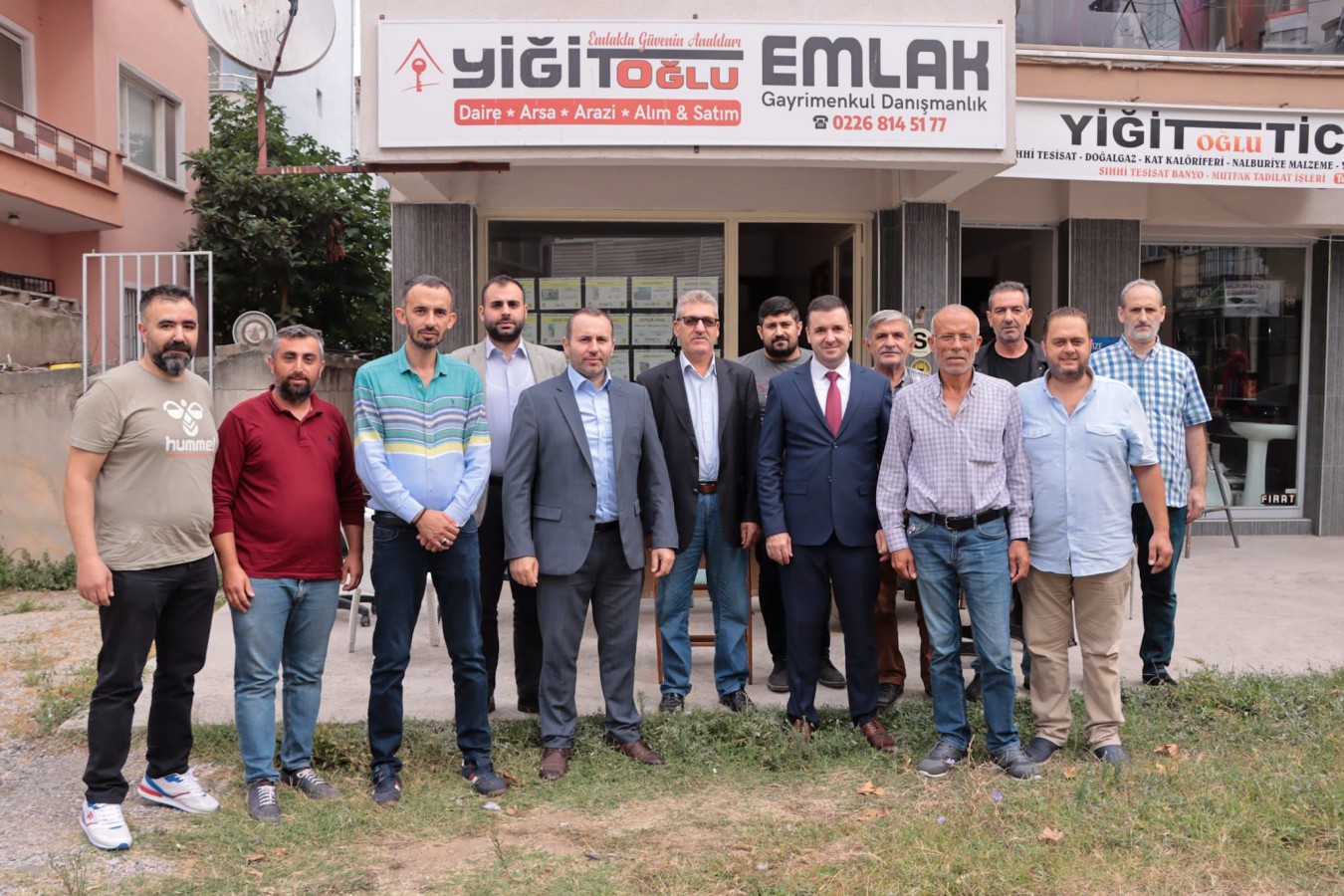 BAŞKAN VEKİLİ TUTUK ESNAFLARLA BİR ARAYA GELDİ