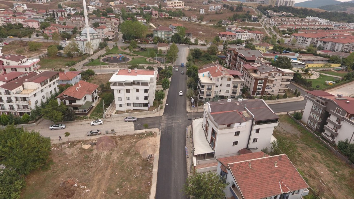 BEYAZIT CADDESİNDE ÇALIŞMALARIN %70’İ TAMAMLANDI