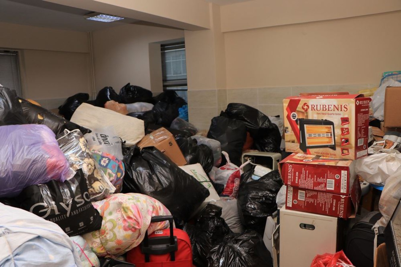 BİZ BU ACIYI BİLİYORUZ