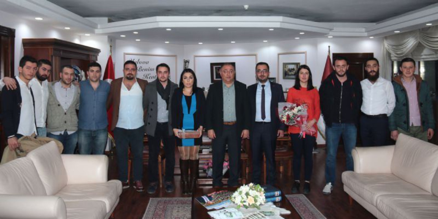 CHP’li Gençlerden Salman’a Ziyaret