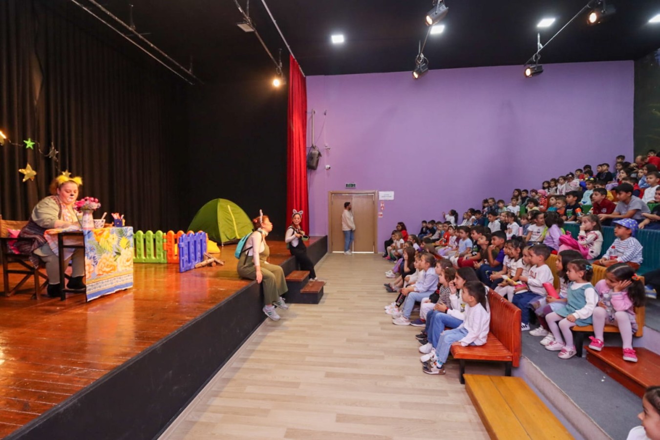 ÇOCUKLAR DOYASIYA EĞLENDİ