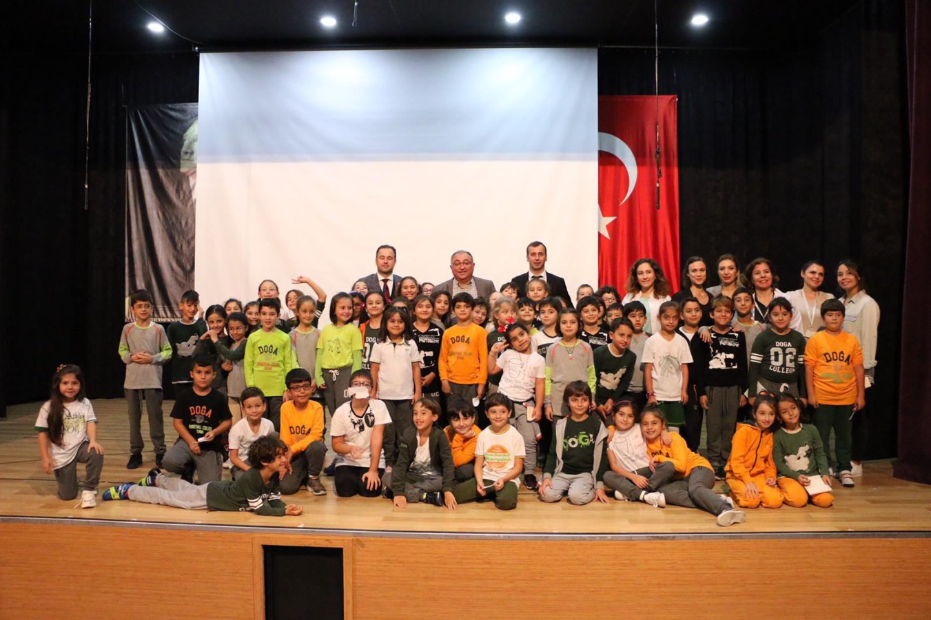 ÇOCUKLAR YALOVA’YI BAŞKAN SALMAN’DAN DİNLEDİLER