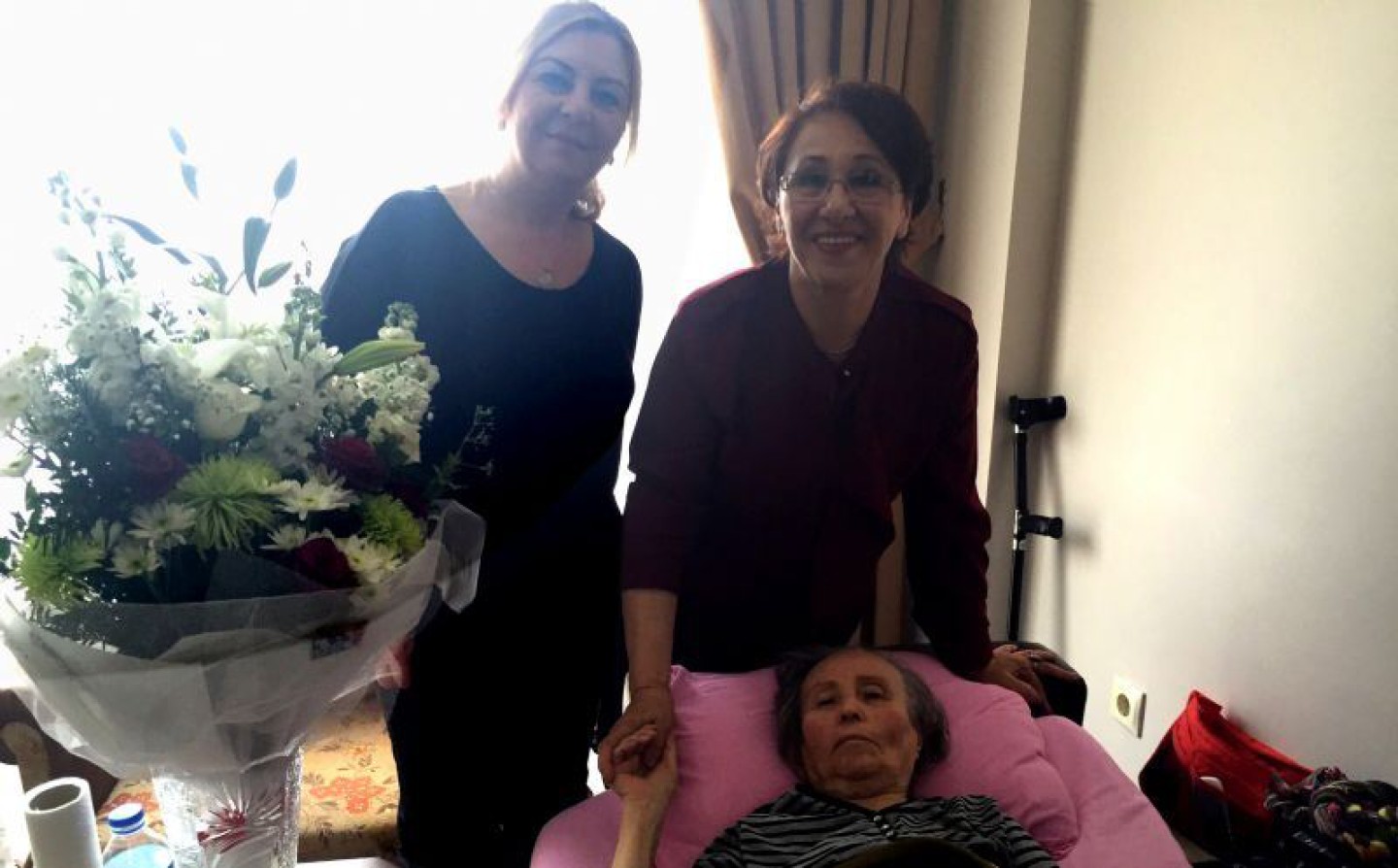 Emekli Öğretmen’e Evinde Ziyaret