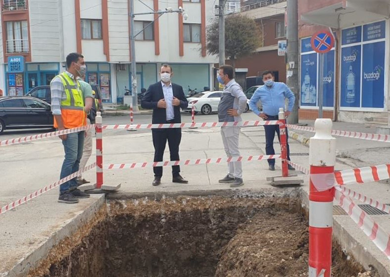 ENERJİ HATLARI YER ALTINA ALINIYOR