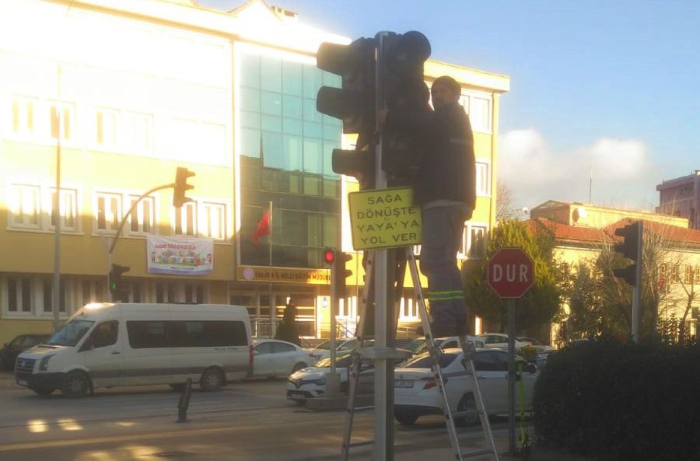 GAMZE SOKAKTA TRAFİK TEK YÖN SAĞLANACAK