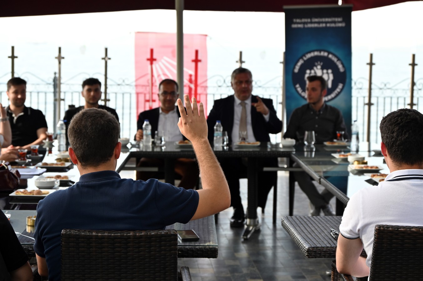 GENÇLER SORDU BAŞKAN GÜREL YANITLADI