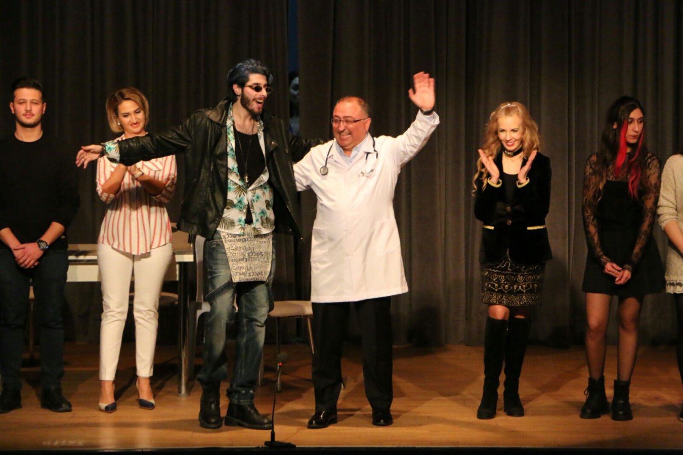 GÖSTERİNİN SÜRPRİZİ BAŞKAN SALMAN OLDU