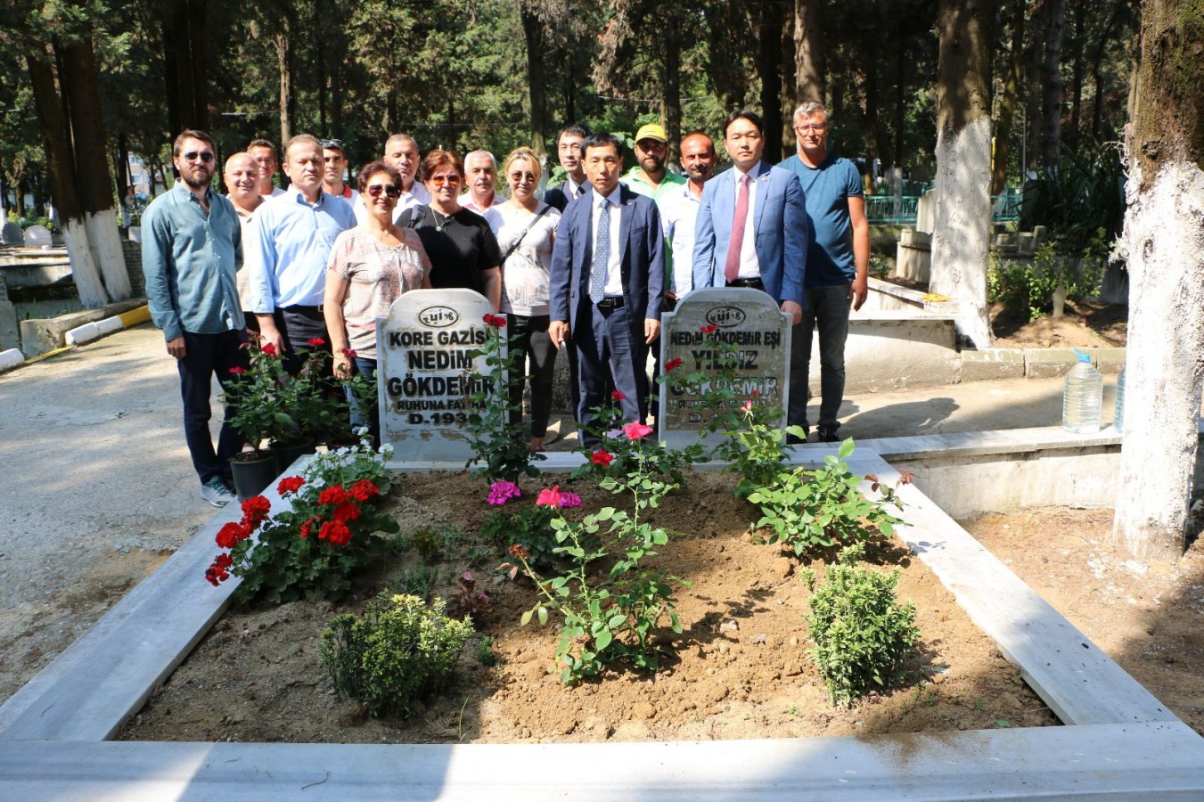 GÜNER, SUWON HEYETİ İLE KORE GAZİSİNİ KABRİNDE ZİYARET ETTİ