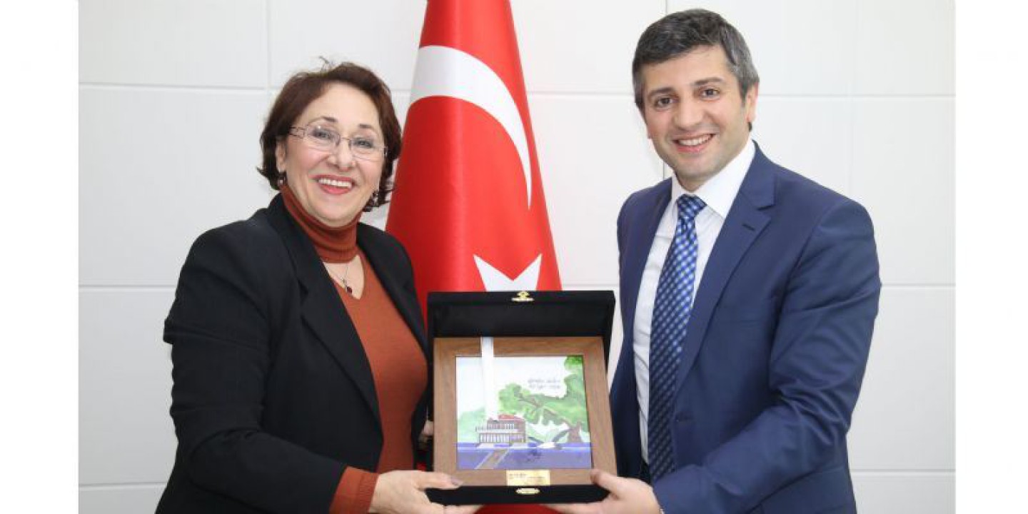 Güner’den, Mete’ye Ziyaret