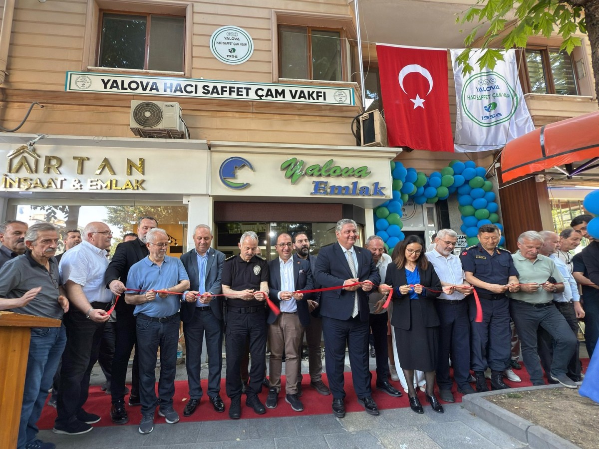 HACI SAFFET ÇAM VAKFININ YENİ OFİSİNİN AÇILIŞI GERÇEKLEŞTİRİLDİ