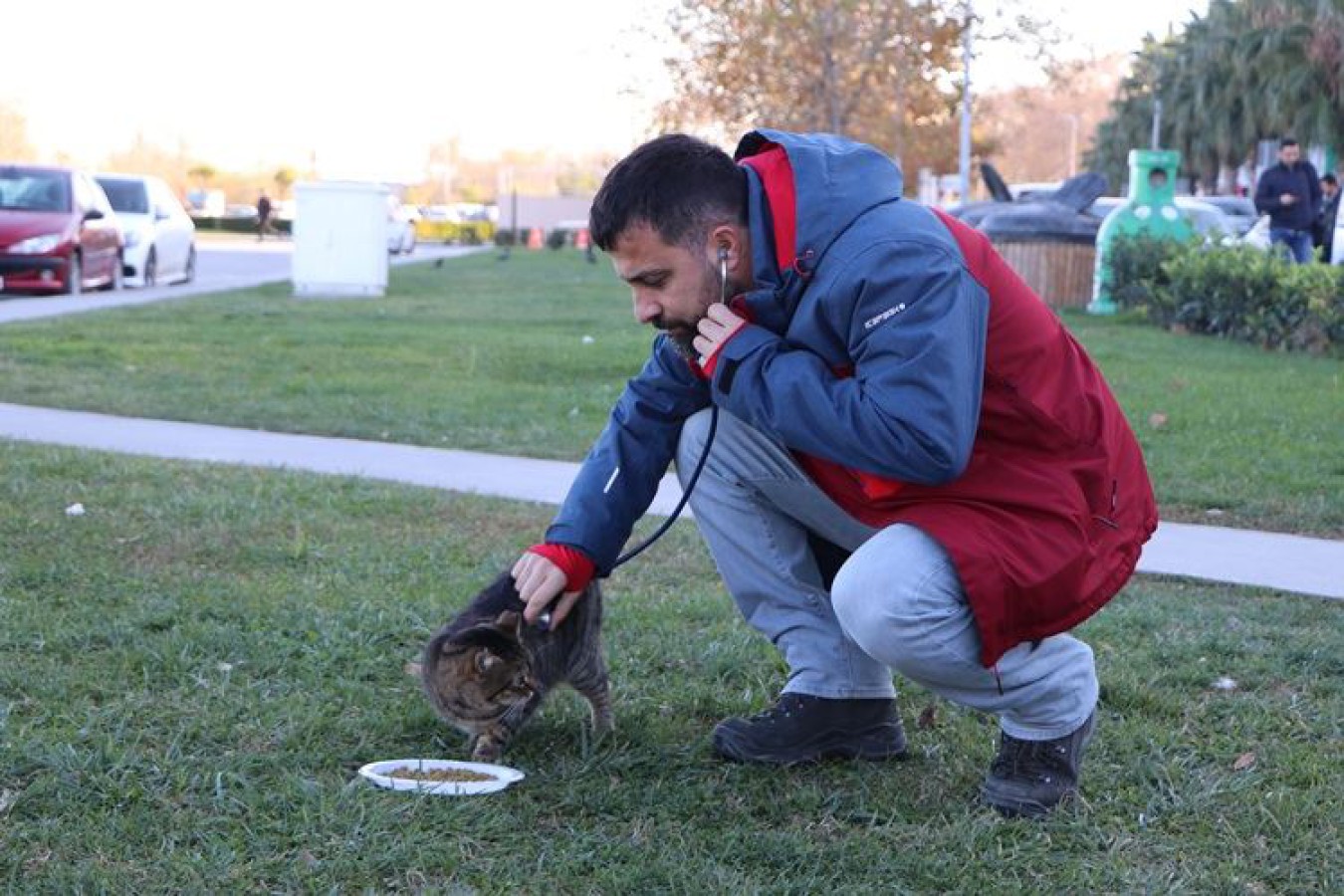 HEM MAMA DAĞITILDI HEM KONTROLLERİ YAPILDI