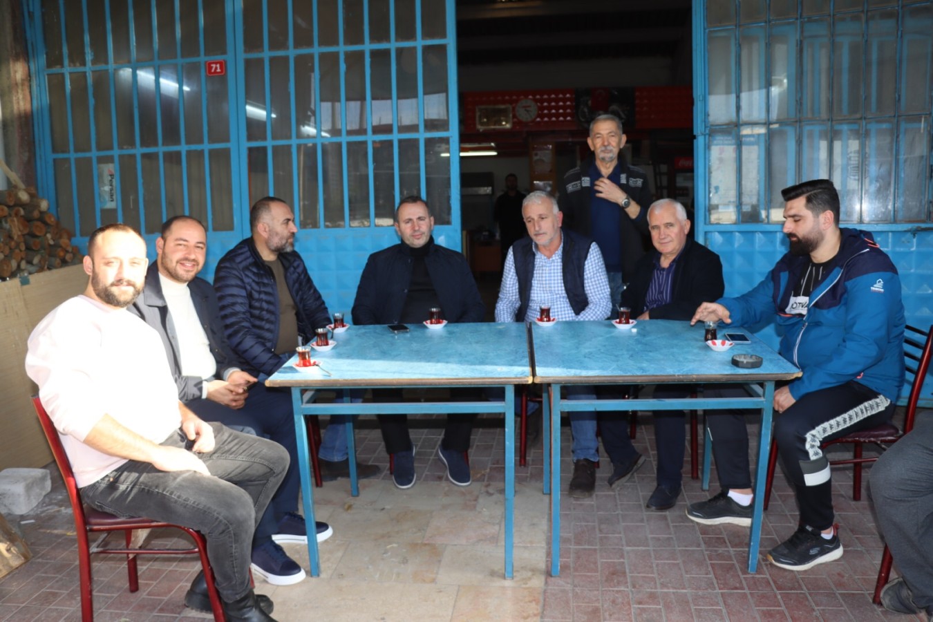 HİZMET VE YATIRIMLARDA İSTİŞAREYE ÖNEM VERİYORUZ