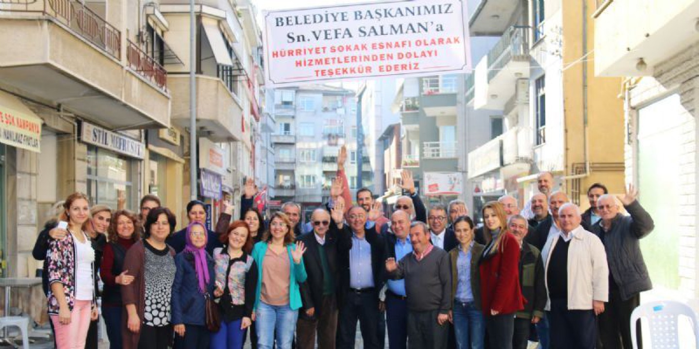 Hürriyet Sokak Esnafından Teşekkür Kahvaltısı