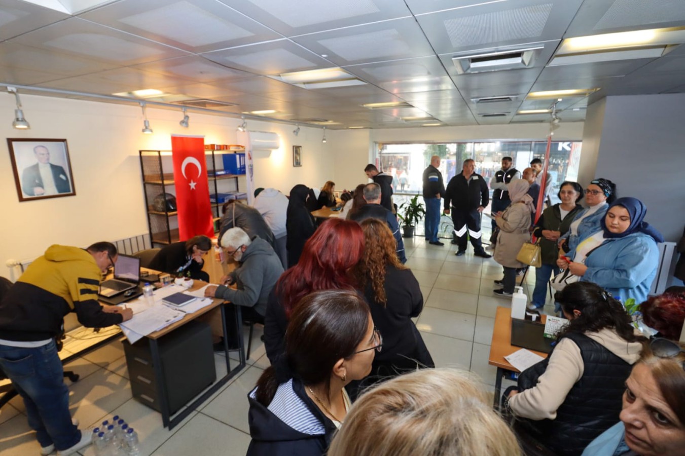 İSTİHDAM OFİSİ EKİM'DE 245 KİŞİNİN İŞ GÖRÜŞMESİNE VESİLE OLDU