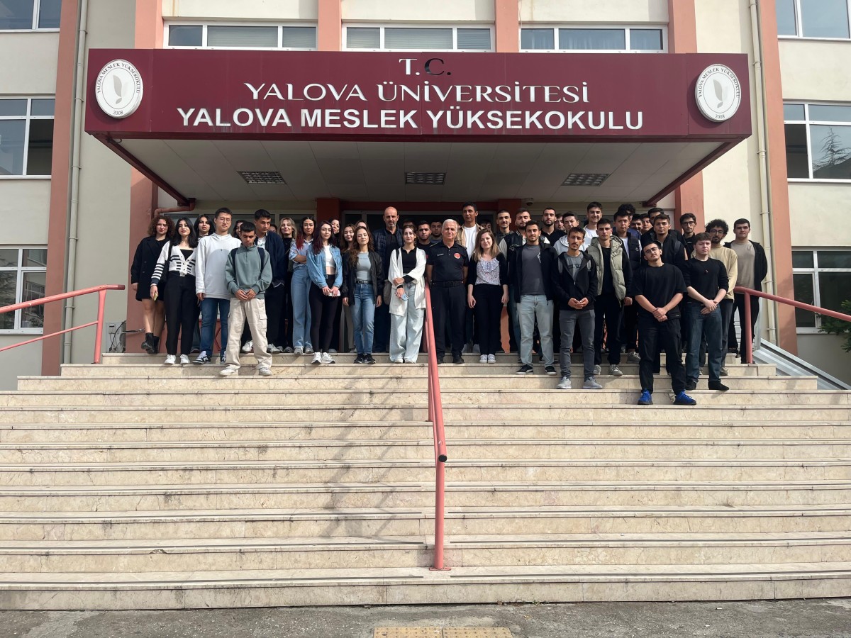 İTFAİYECİLİK ÖĞRENCİLERİNE KARİYER SEMİNERİ