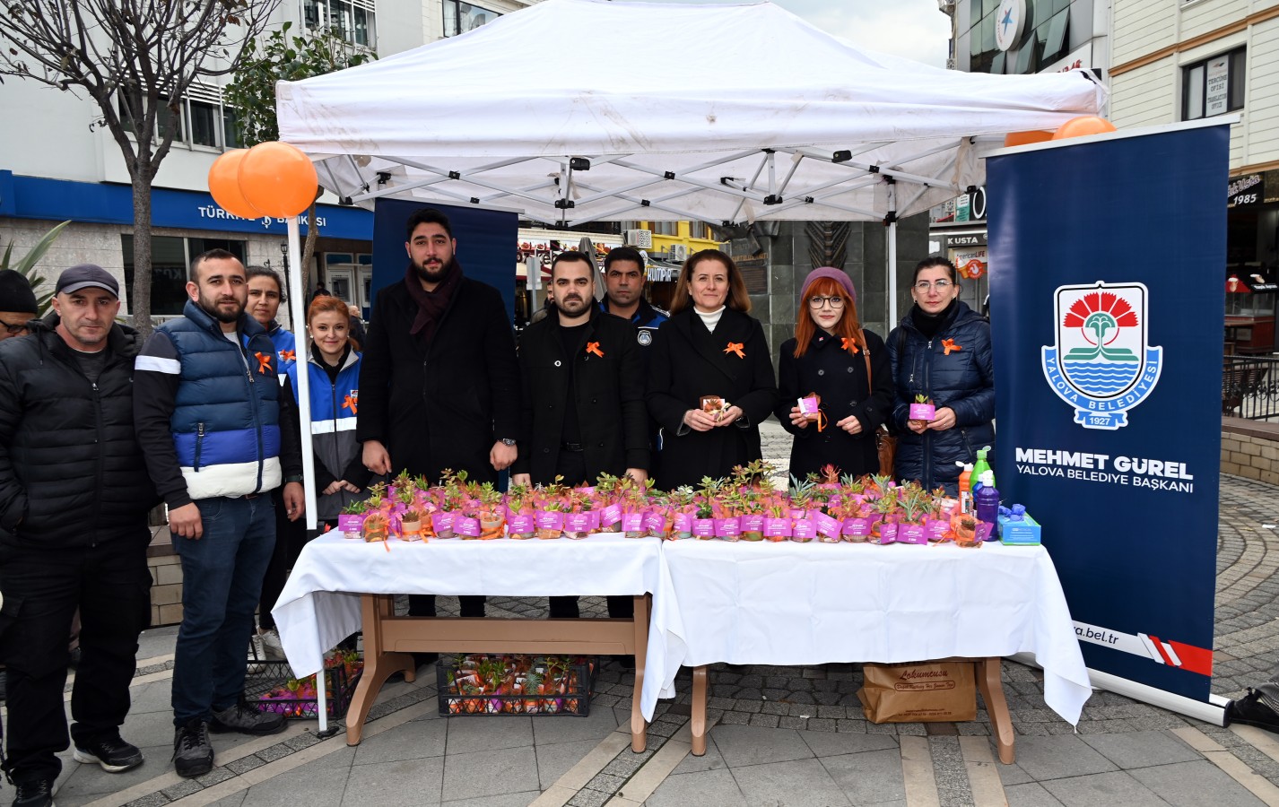 KADINA YÖNELİK ŞİDDETE DİKKAT ÇEKTİK