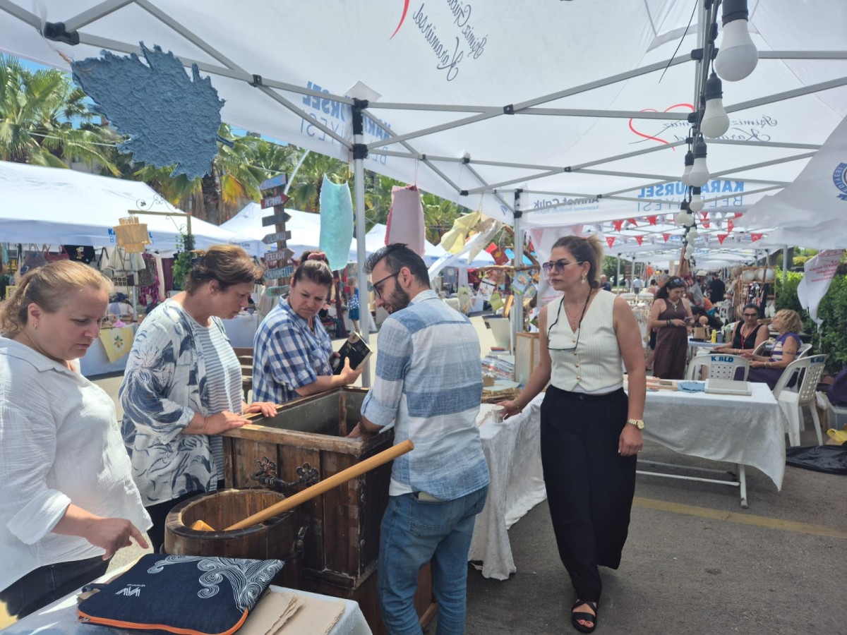 KAĞIT MÜZESİ KARAMÜRSEL’DE GÖZ KAMAŞTIRDI