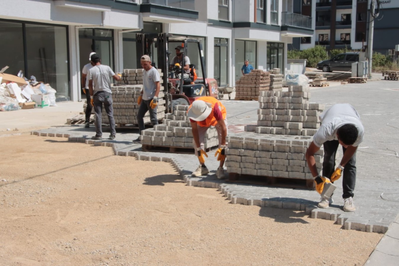 KIŞ SOKAK YENİ GÖRÜNÜMÜNE KAVUŞACAK