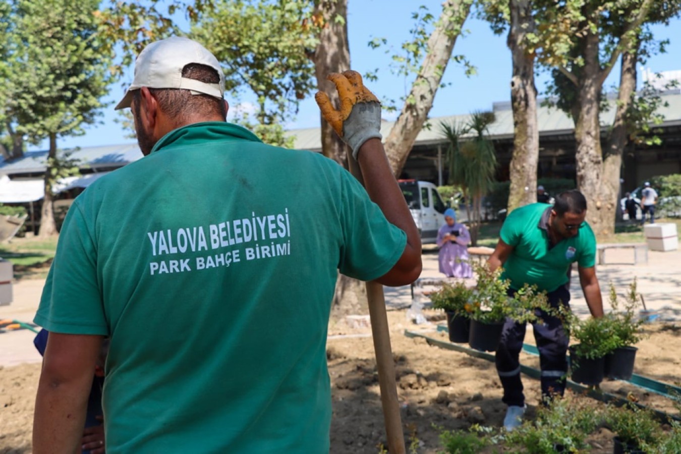 MAHAÇKALE PARKI’NDA HUMMALI ÇALIŞMA