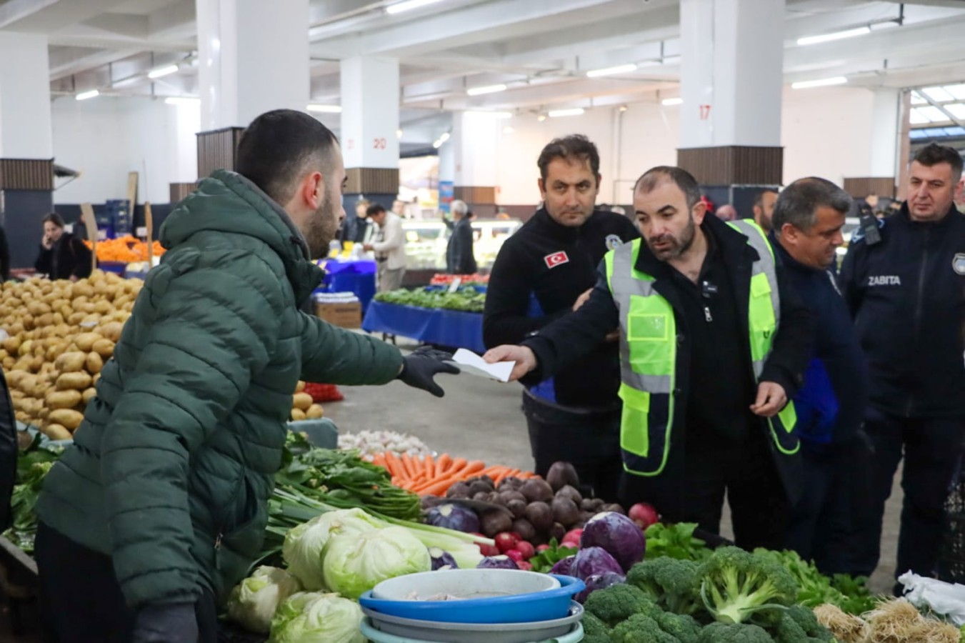 MERKEZ PAZARYERİ’NDE FATURA VE BELGE DENETİMİ