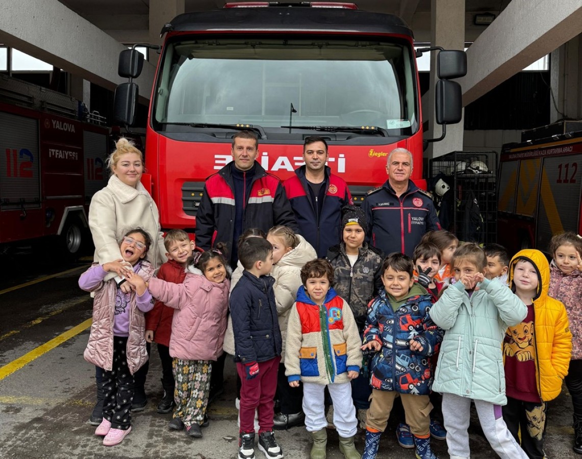 MİNİKLERDEN İTFAİYE MÜDÜRLÜĞÜNE ZİYARET