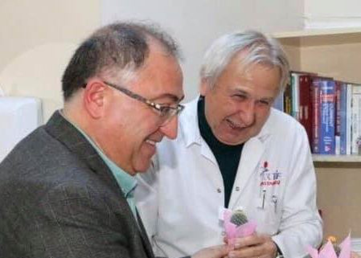 OP.DR. KENAN AKÇURA’NIN ADI SOKAĞA VERİLİYOR