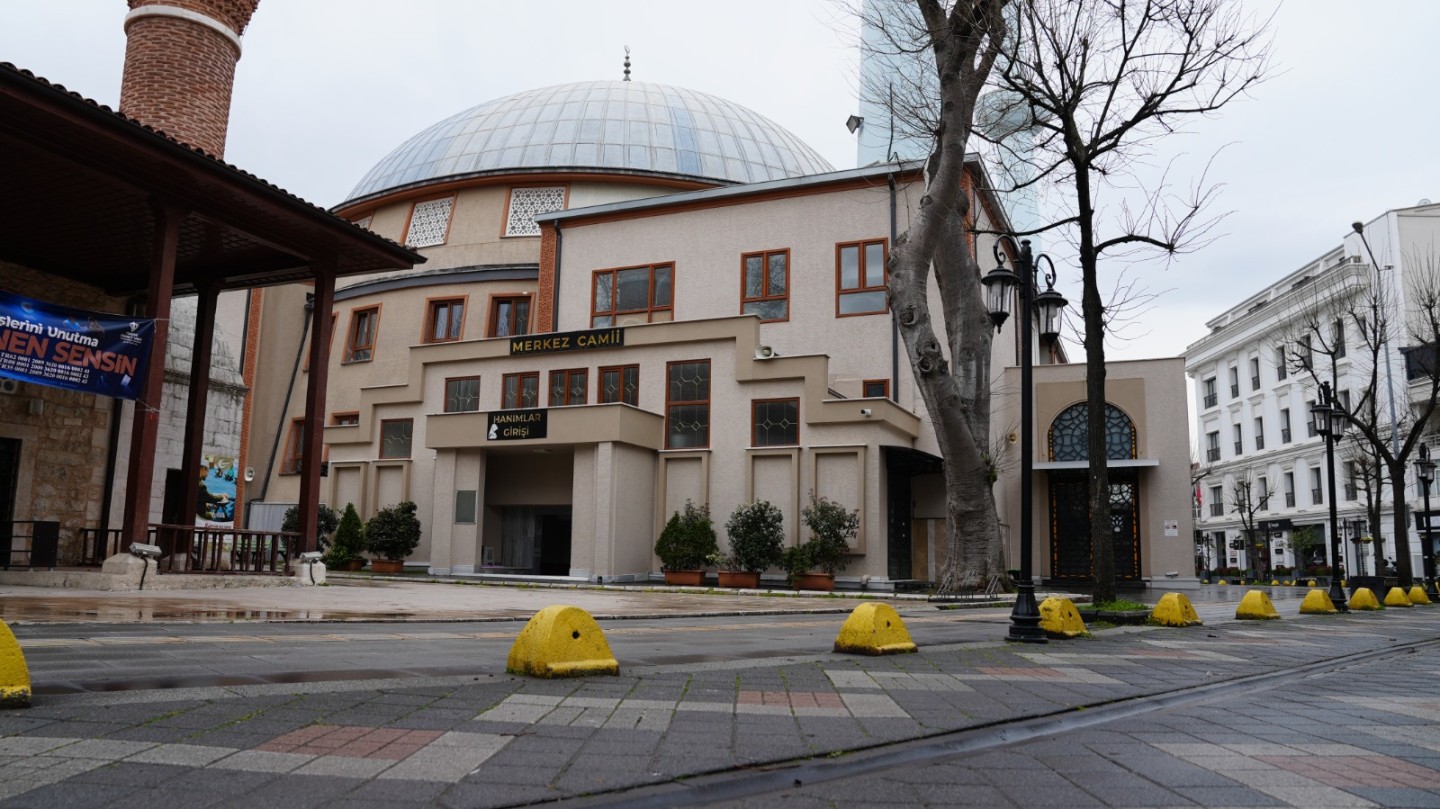 RAMAZAN BAYRAMI ÖNCESİ CAMİİ TEMİZLİĞİ