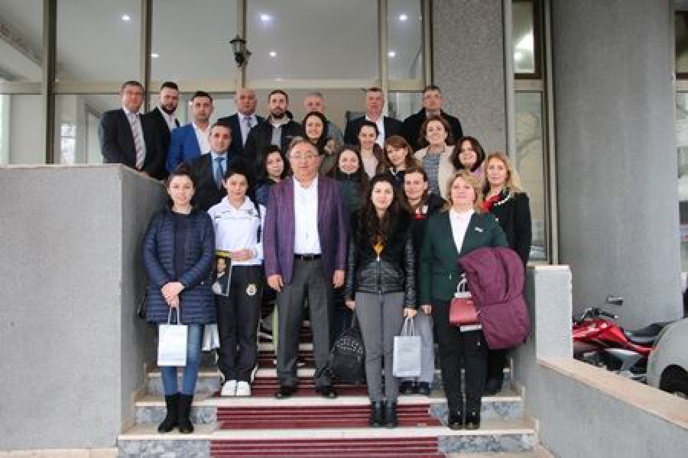 RUEN HEYETİ BAŞKAN SALMAN’I ZİYARET ETTİ