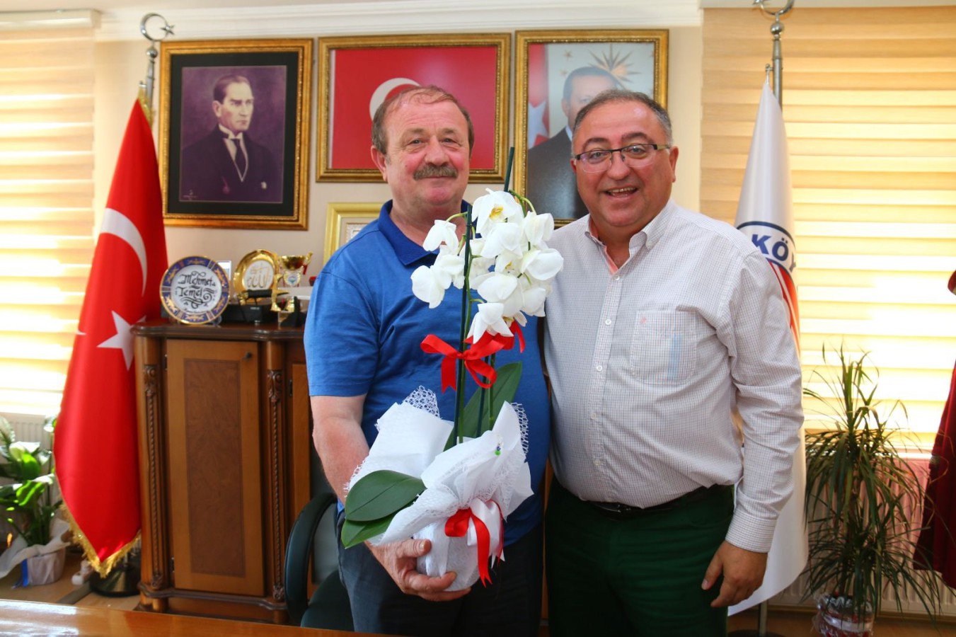 SALMAN’DAN İLÇE VE BELDE BELEDİYE BAŞKANLARINA ZİYARET