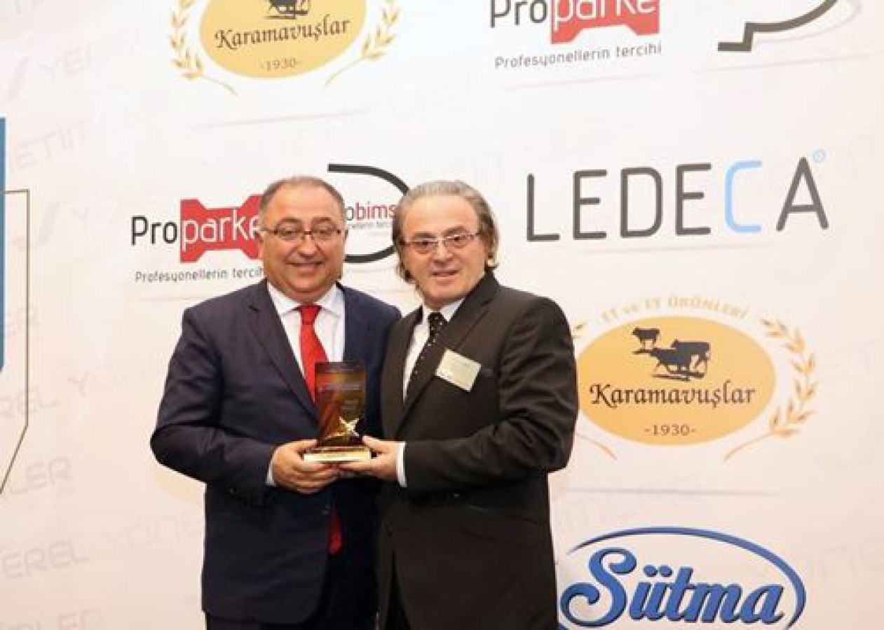 ŞEFFAF ODA’YA BİR ÖDÜL DAHA