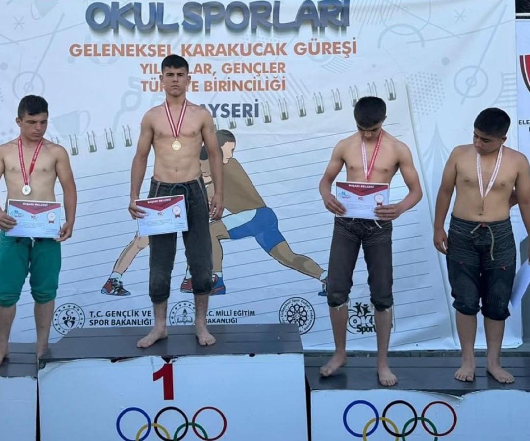 SERKAN TOSUN ALTIN MADALYA İLE DÖNDÜ