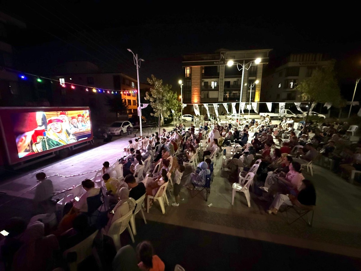 SİNEMA KEYFİ İSMETPAŞA VE PAŞAKENT MAHALLELERİNDE