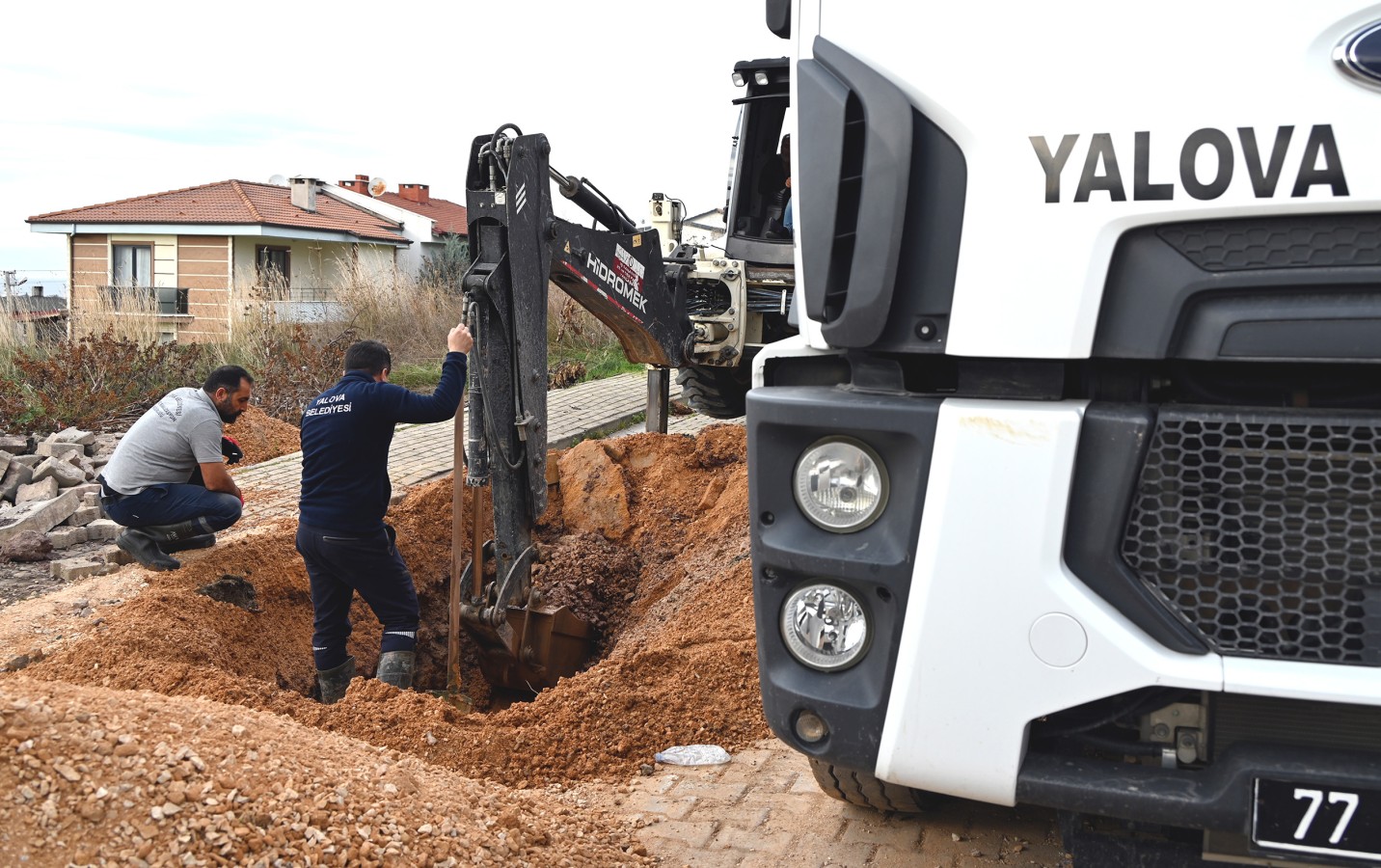 SU ARIZALARINA VE TIKANAN MAZGALLARA ANINDA MÜDAHALE