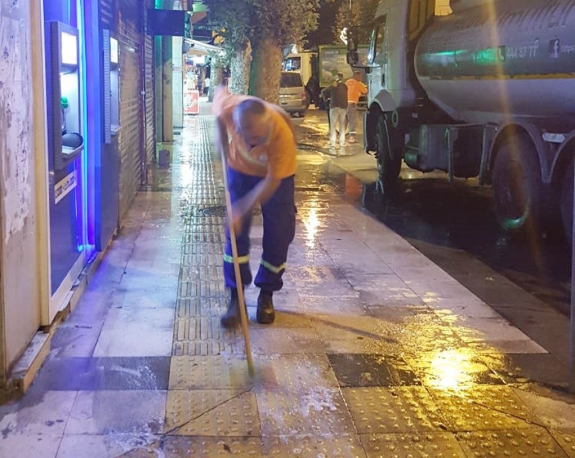 TEMİZ BİR YALOVA İÇİN HER YERDELER