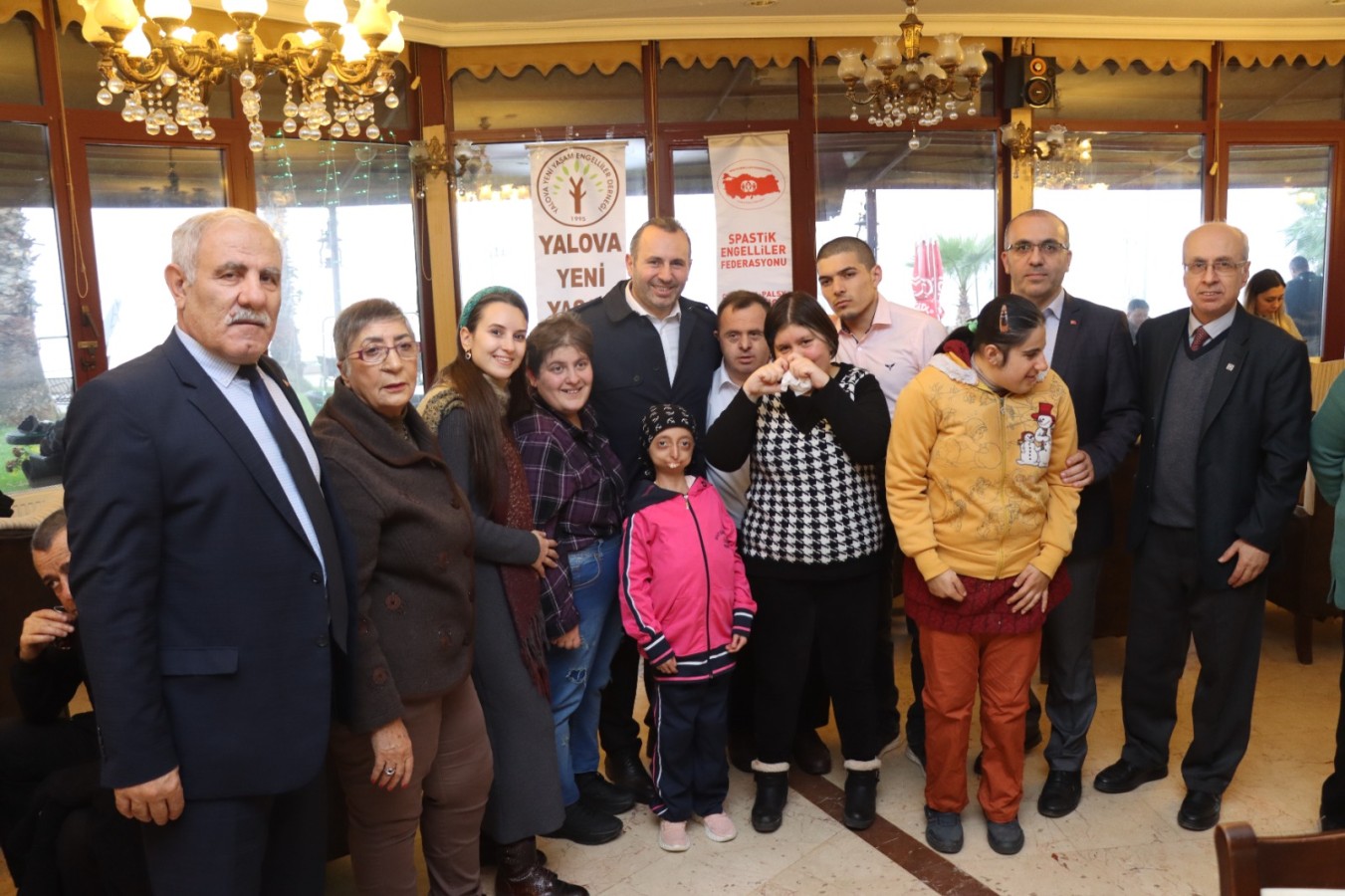 TÜM İMKANLARIMIZLA SİZLERİN YANINDAYIZ