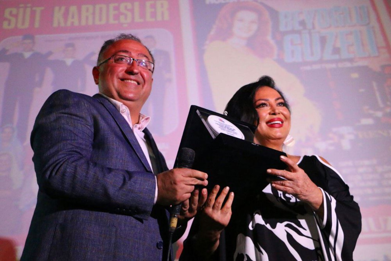 TÜRKAN ŞORAY’ A YALOVA’DA SEVGİ SELİ