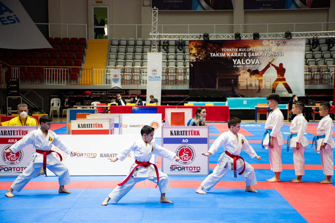 TÜRKİYE KULÜPLER TAKIM KARATE ŞAMPİYONASI SONA ERDİ