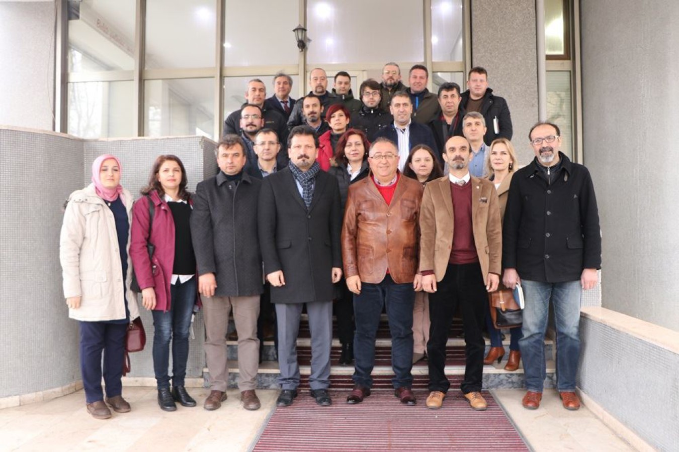 VETERİNER HEKİMLERDEN YALOVA’YA DESTEK