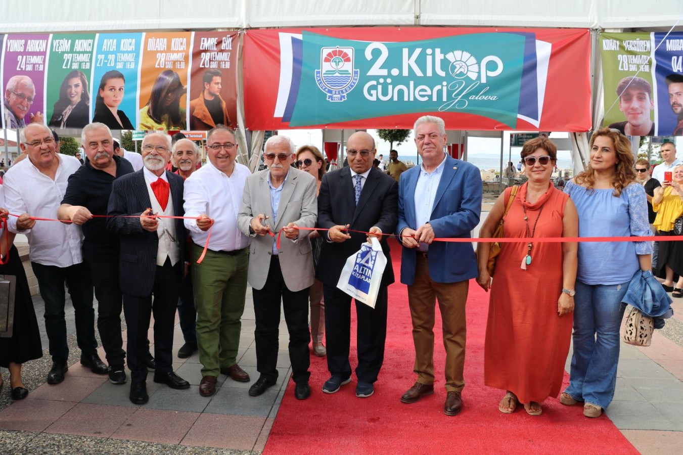 YALOVA 2. KİTAP GÜNLERİ 1 AY BOYUNCA TÜM KİTAPSEVERLERLE