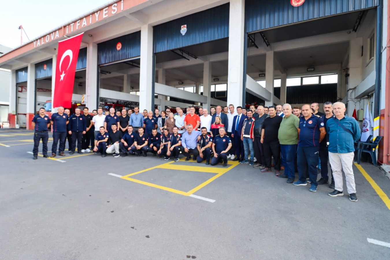 YALOVA BELEDİYE BAŞKANI GÜREL, İTFAİYE HAFTASI’NDA PERSONELLE BULUŞTU