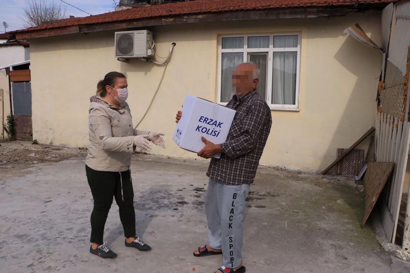 YALOVA BELEDİYESİ 65 YAŞ VE ÜZERİ VATANDAŞLARI UNUTMADI