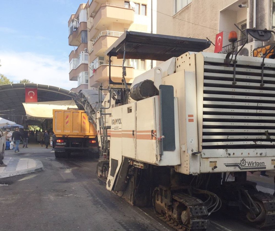 YALOVA BELEDİYESİ HATAYI TESPİT ETTİ YOL YENİDEN YAPILACAK