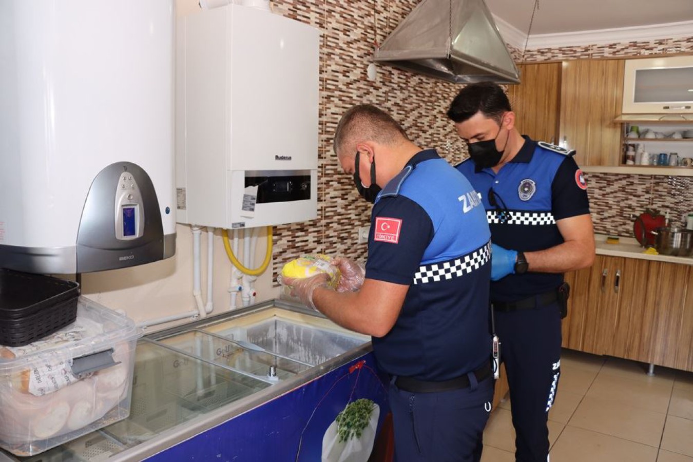 YALOVA BELEDİYESİ ZABITA EKİPLERİ KANTİNLERİ DENETLENDİ