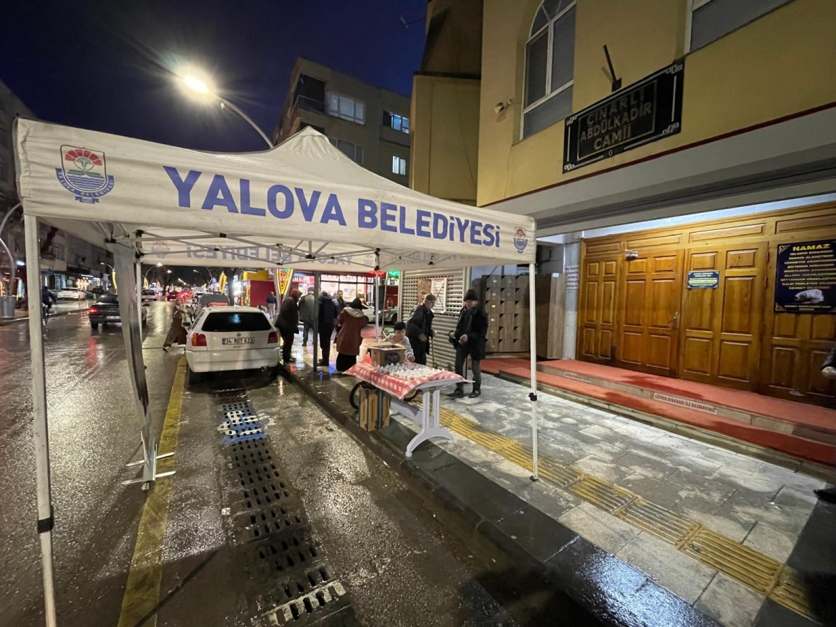 YALOVA BELEDİYESİ’NDEN BERAT KANDİLİ’NDE ANLAMLI İKRAM